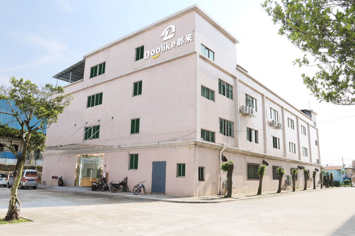 Doolike Factory - Professional Badminton Racket Manufacturing Facility in Guangzhou China